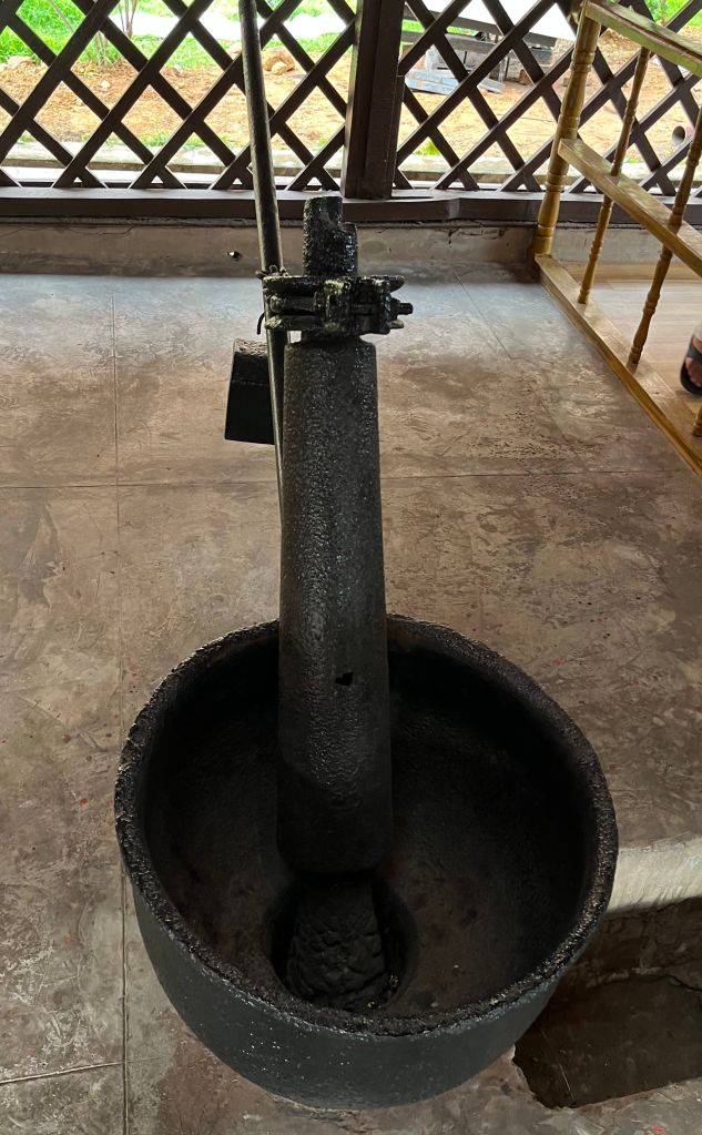 Prisoners in Cellular Jail were subjected to laborious tasks, including extracting oil, as a means of punishment and exploitation during the British era.